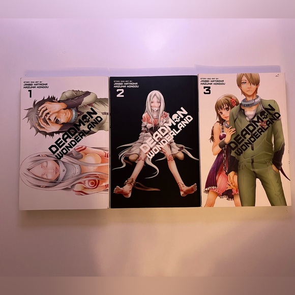 Deadman Wonderland anime book one through three excellent condition - Picture 1 of 3